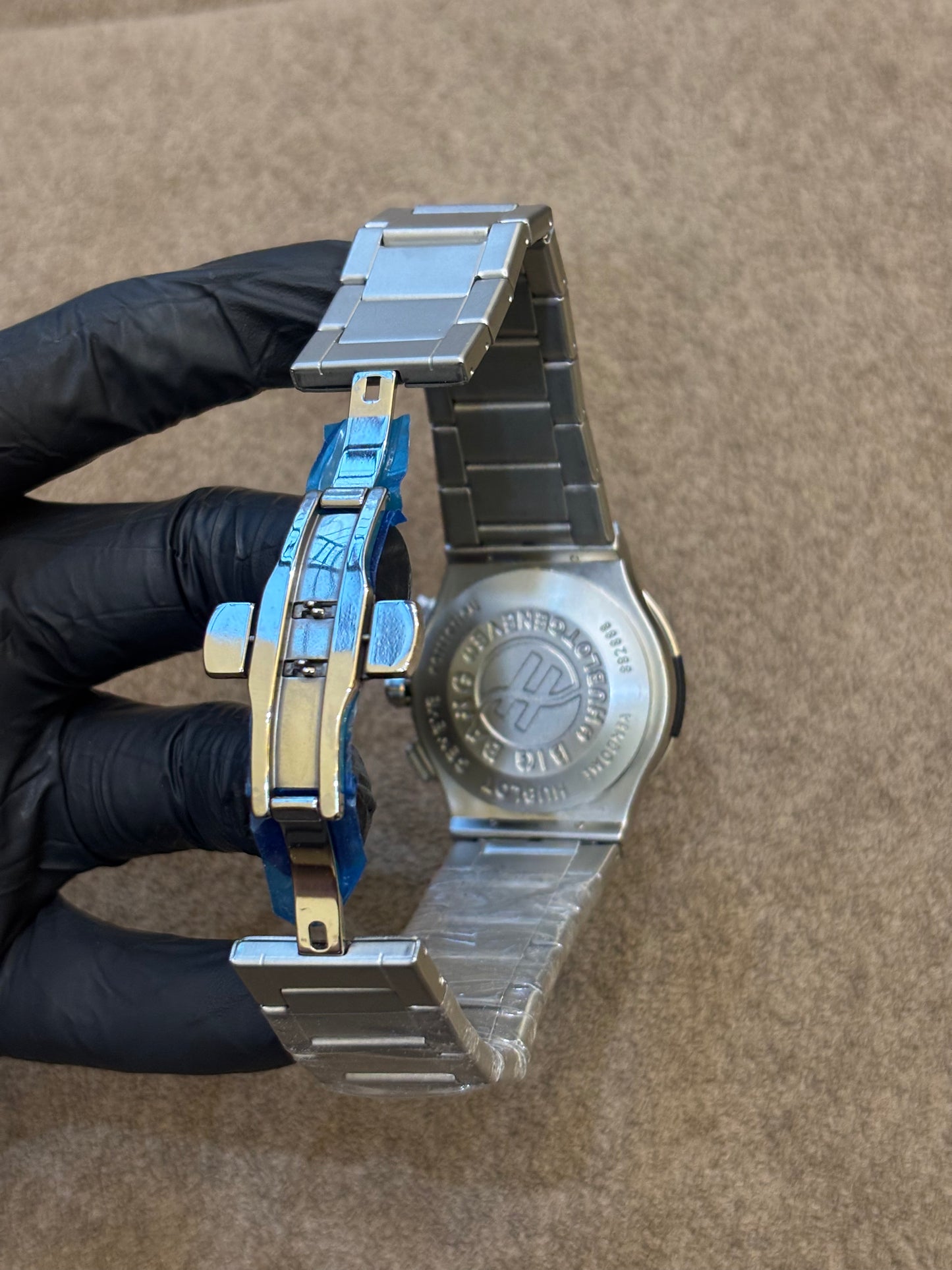 Hublot Bigbang Heavy Weight Men’s Quartz Watch